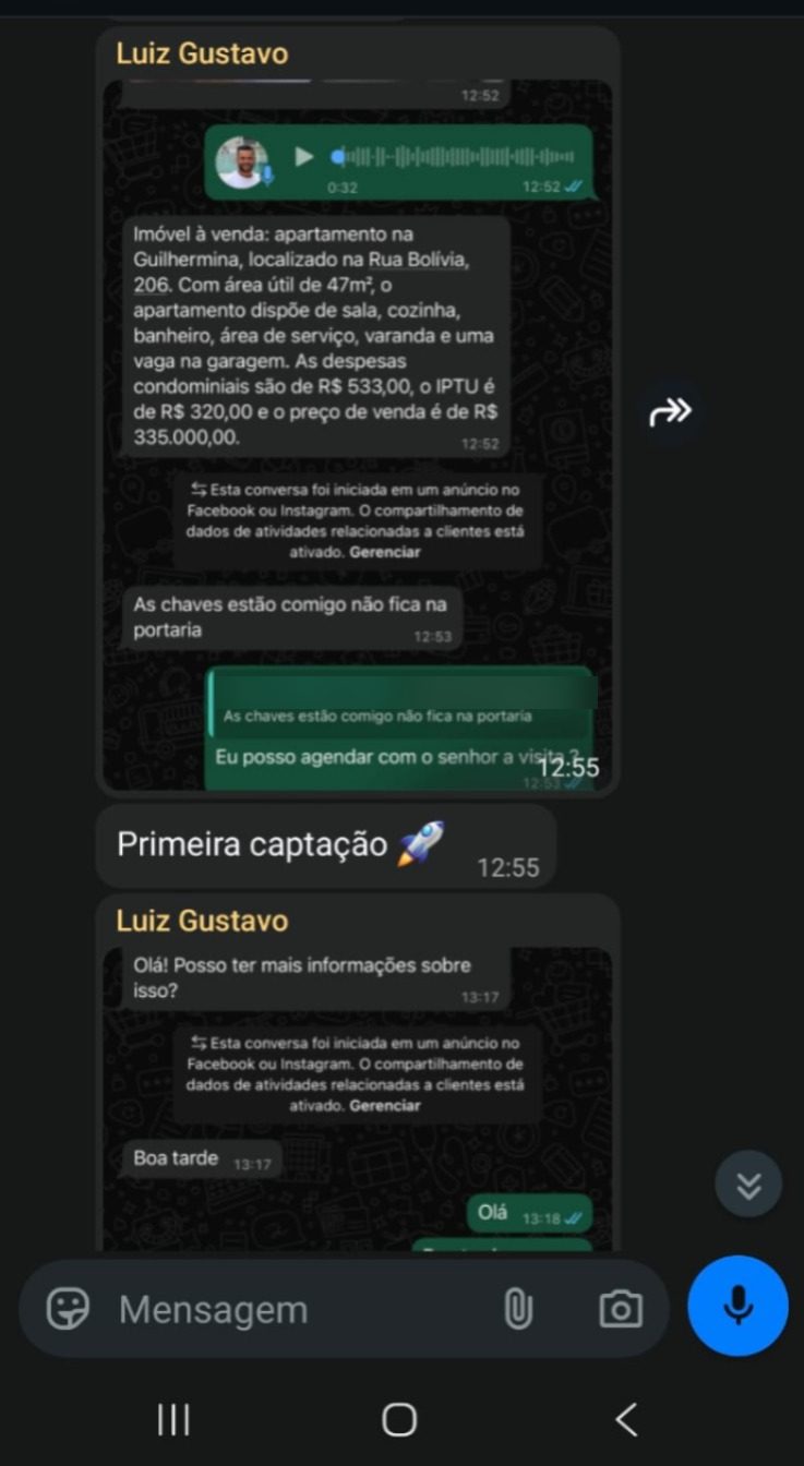 Conversa com o corretor de imóveis